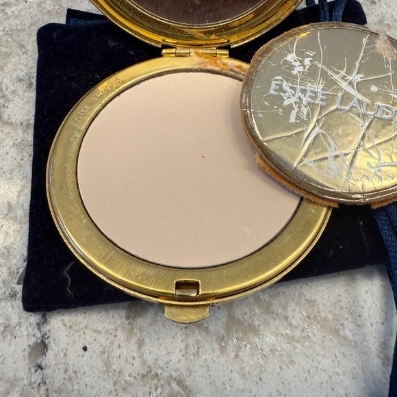 Vintage Estée Lauder Pressed Powder American Flag Compact - Picture 5 of 9